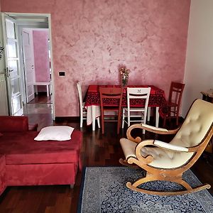 B&B Smiling Naples